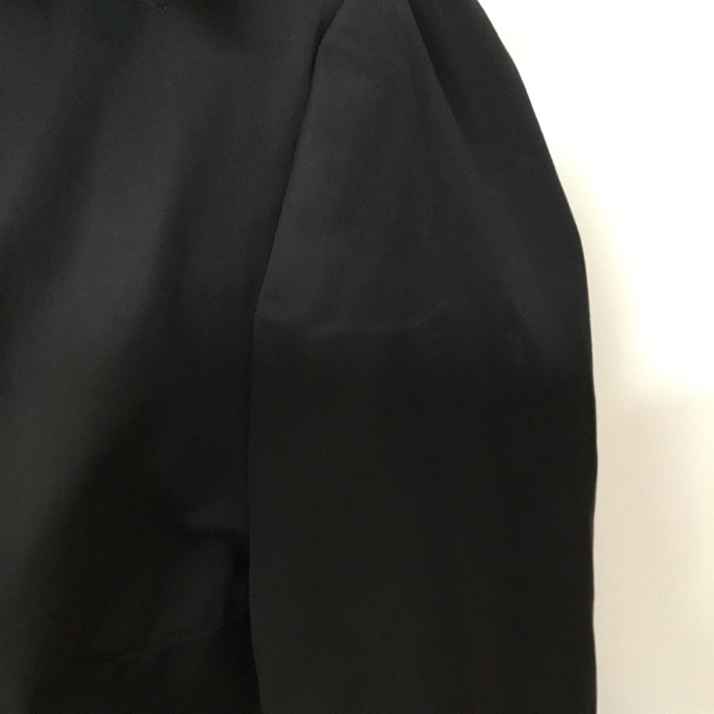 Saks Fifth Avenue coat. - Picture 7 of 7